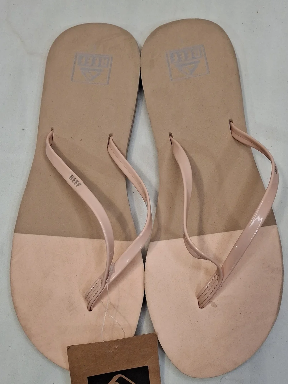 Reef Bliss Toe Dip Blush Pink Glossy Strap Flip Flops. New Wirh Tag